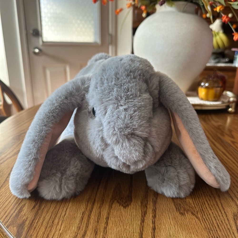 FAO Schwarz Plush Bunny - Picture 2 of 4